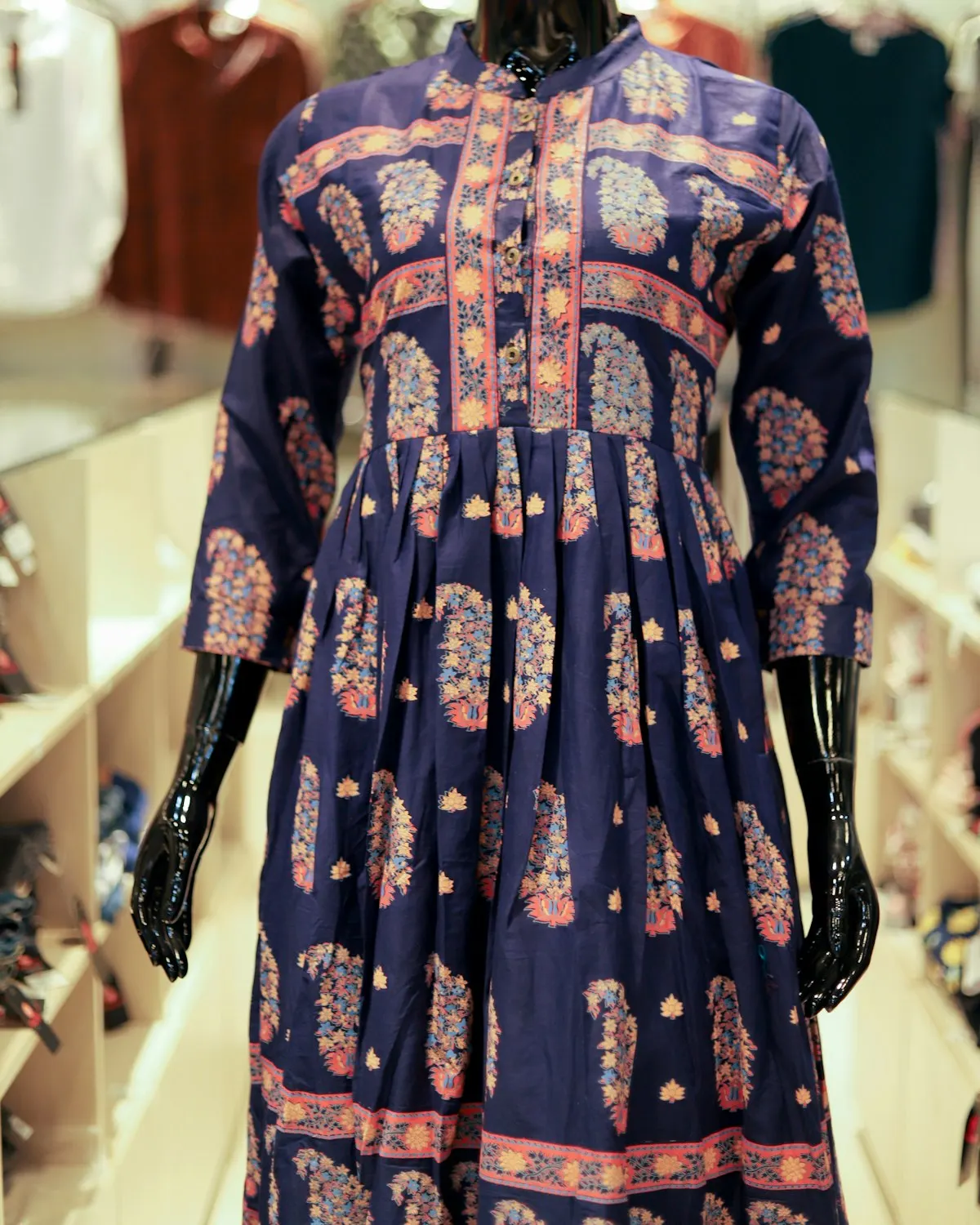 Chikankari kurti